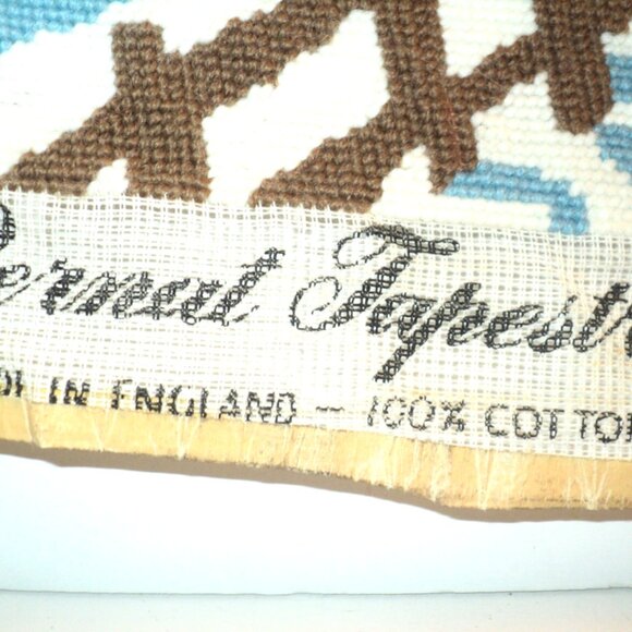 Covered Bridge Needlepoint Completed Picture T00516 Bernat Tapestria England Vtg - Picture 4 of 4